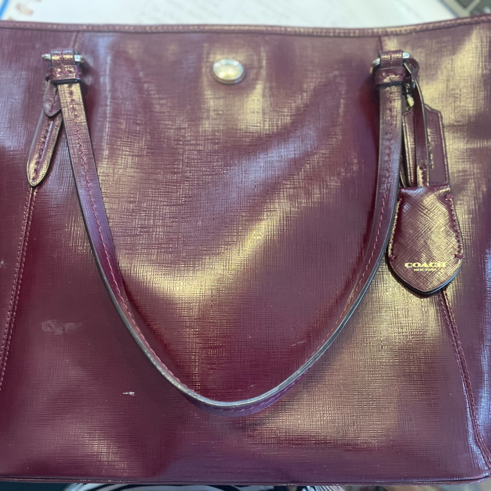 Coach tote bag from 2016(ish). Patent-like burgundy. Great shape.